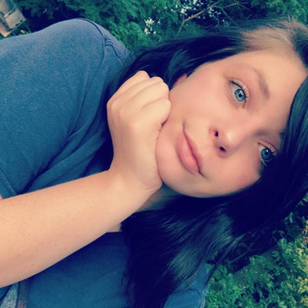 Meet your Posher, Macy